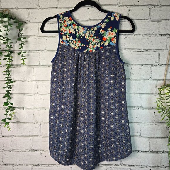 DR2 SLEEVELESS TUNIC NAVY WITH FLORAL PRINT HIGH LOW HEM, WOMENS SIZE SMALL - Picture 3 of 6